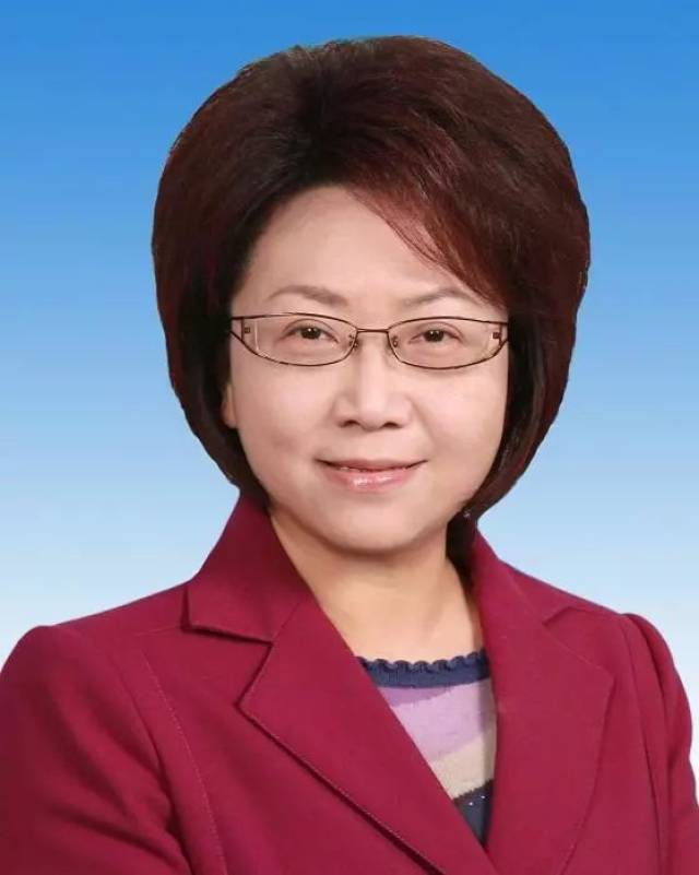 上海市委最新领导阵容揭晓：新一届领导班子集体亮相